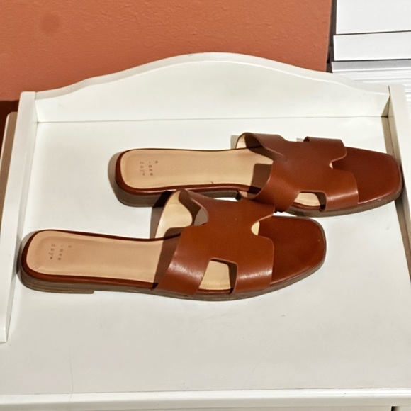 a new day Tan Slide Sandals - Picture 4 of 7